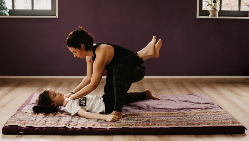 01. bis 03.11.2024: Thai Yoga Massage BASIS Ausbildung (20 Stunden) mit Jasmin Hörstgen