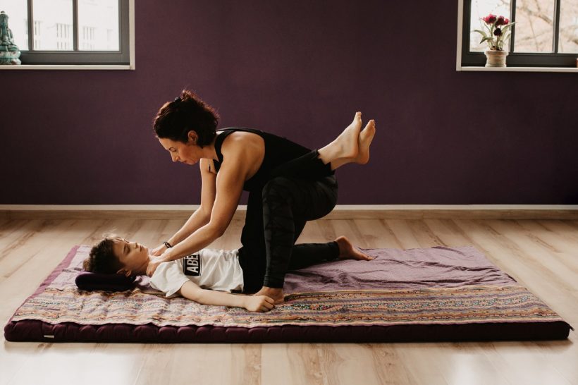 01. bis 03.11.2024: Thai Yoga Massage BASIS Ausbildung (20 Stunden) mit Jasmin Hörstgen